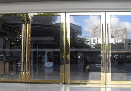 防砸玻璃的發展史