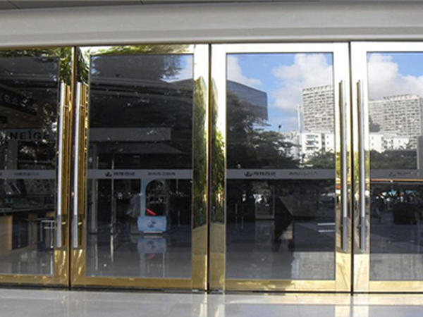 防砸玻璃的發展史