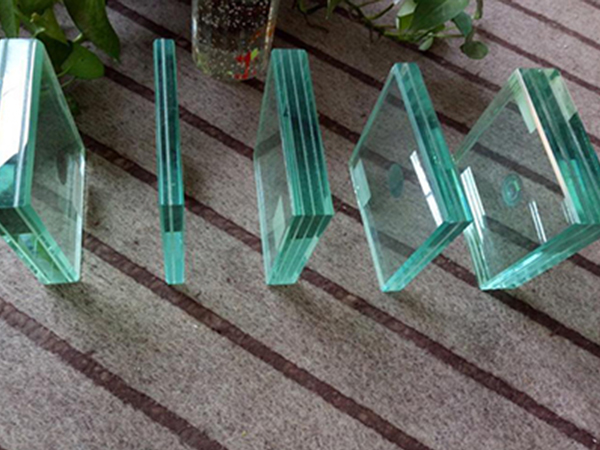 廠家帶您了解:中空玻璃的發展歷程